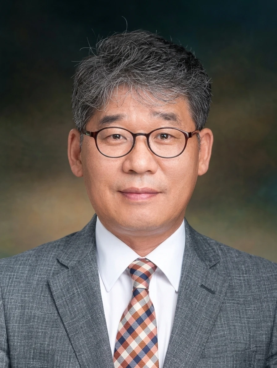 Prof. Myungsik Yoo